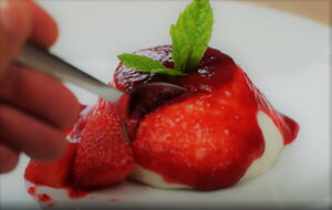 Panna Cotta with Strawberry Sauce