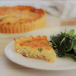 Киш со шпинатом и беконом