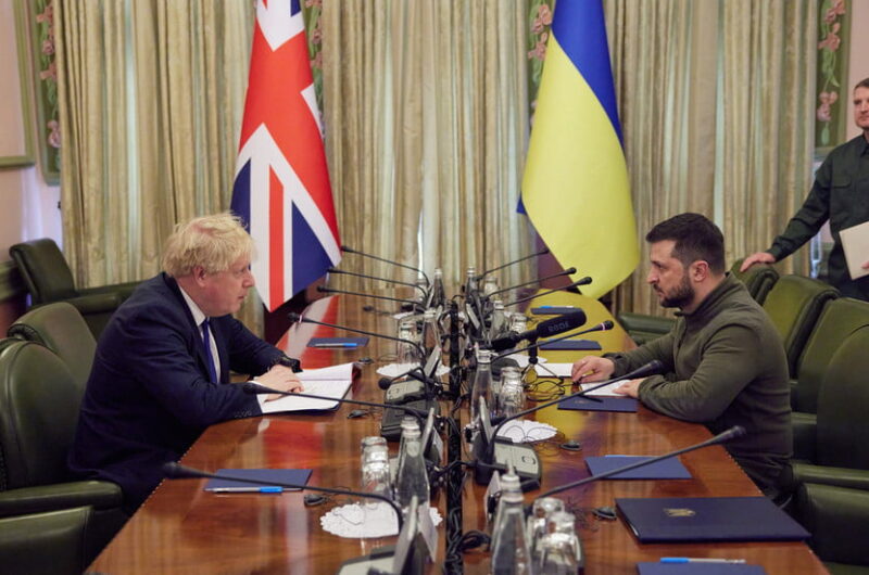 Тушеные говяжьи ребрышки