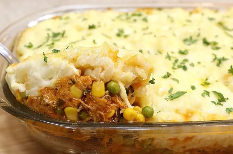 Baked Macaroni (with Cheese)
