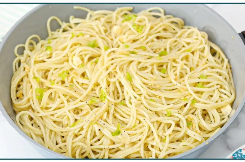 Easy to Make Garlic and Oil Pasta
