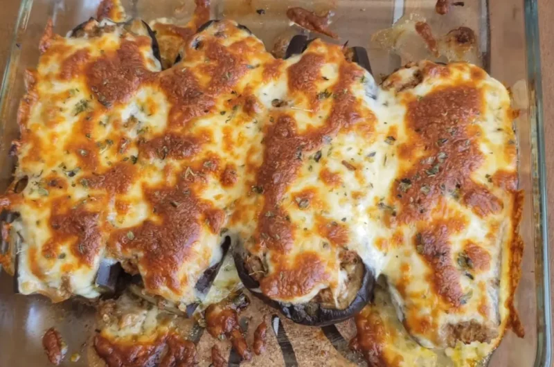 Eggplant in the Oven Stuffed with Ground Meat