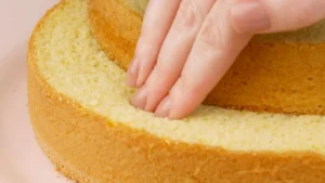 Sponge Bread Cake (White Pastry)