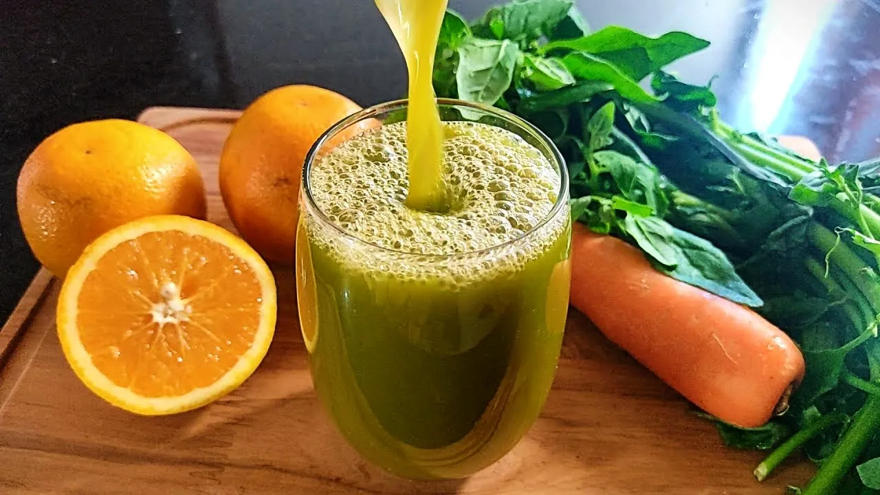 Carrot Juice with Orange and Spinach