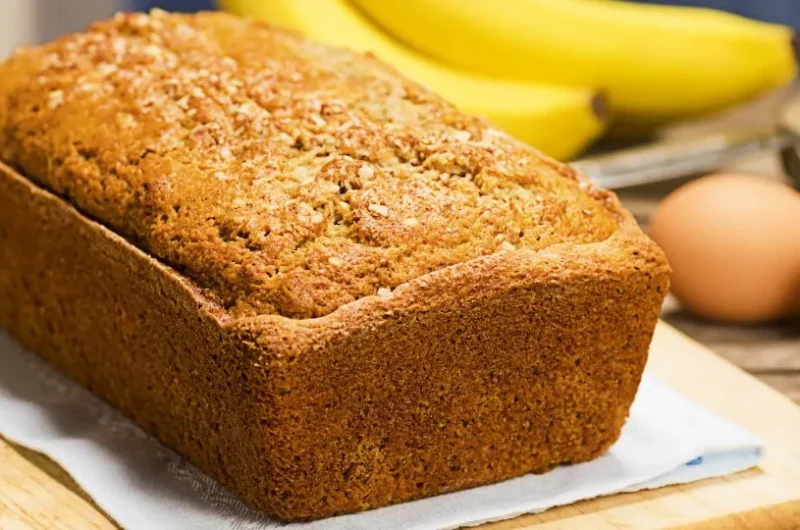 Cornmeal Cake with Banana