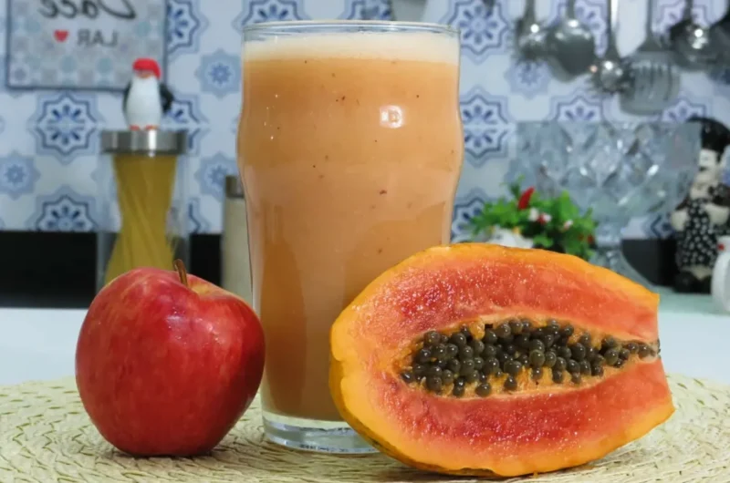 Papaya, Apple and Oat Detox Juice