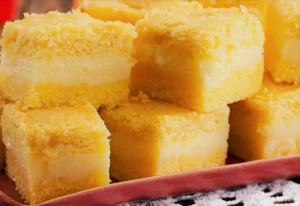 Cornmeal creamy cake