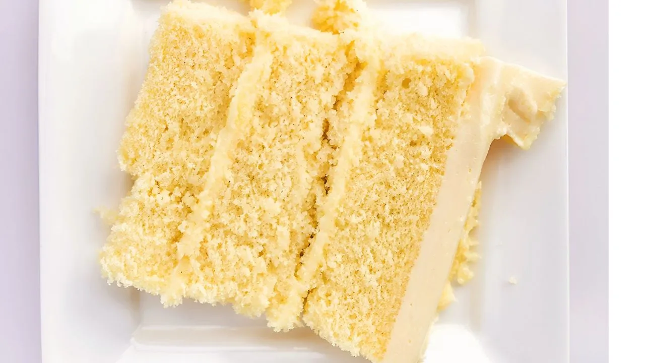 Powdered milk cake