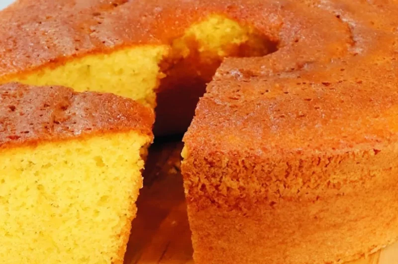 Simple Cornmeal Cake