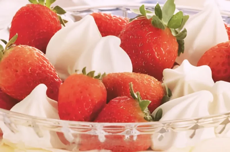 Strawberry pave