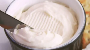 Homemade cream cheese