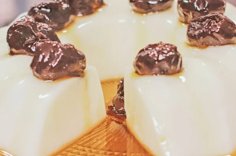 White custard pudding