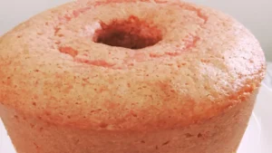 Simple Strawberry Cake